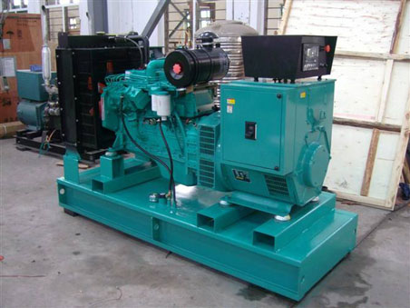 桥西200kw康明斯柴油发电机组图片 桥西200kw康明斯柴油发电机组图片